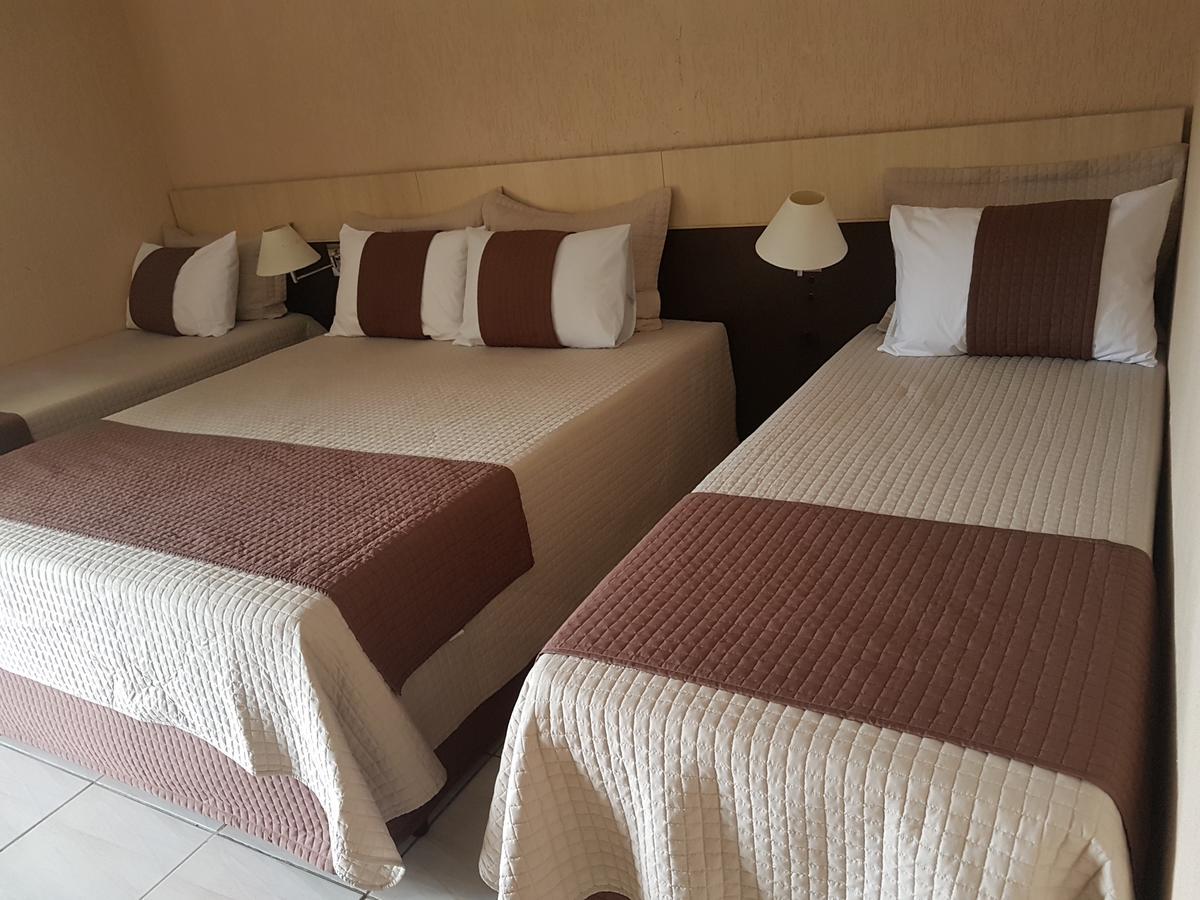 Reboucas Hotel